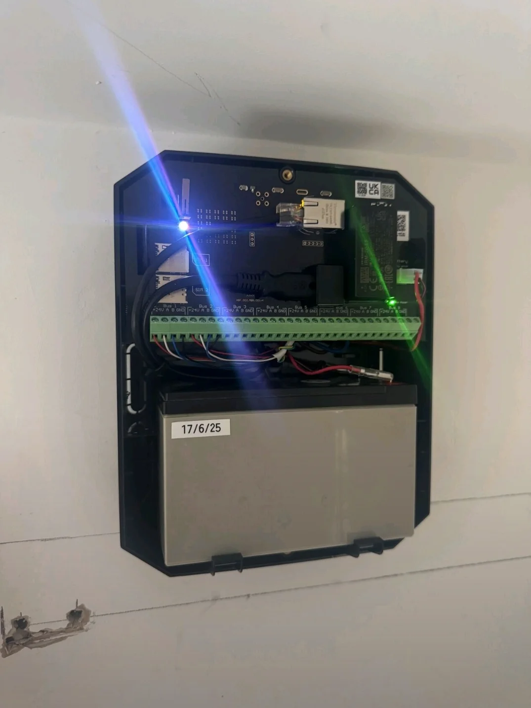 Centrale Ajax — installation alarme