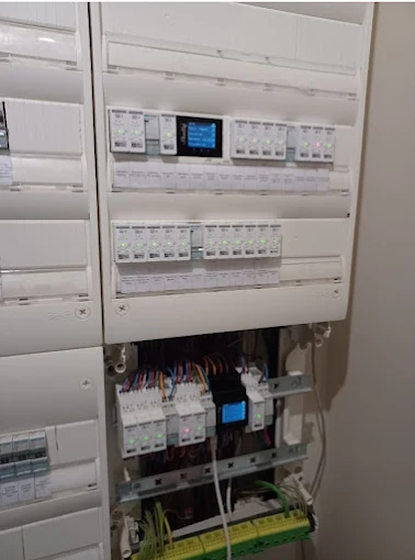 Éclairage intelligent piloté